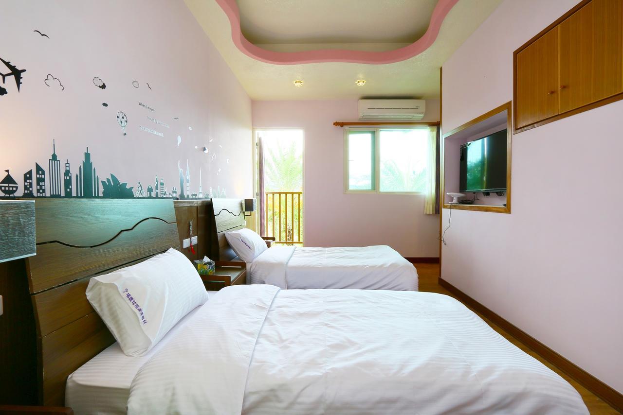 Ruisui Palm Lakes B&B Ngoại thất bức ảnh