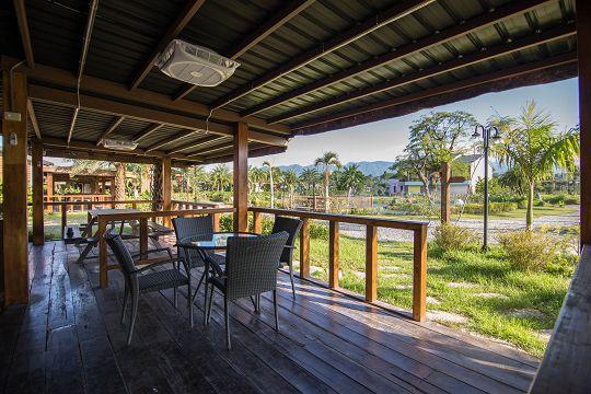 Ruisui Palm Lakes B&B Ngoại thất bức ảnh